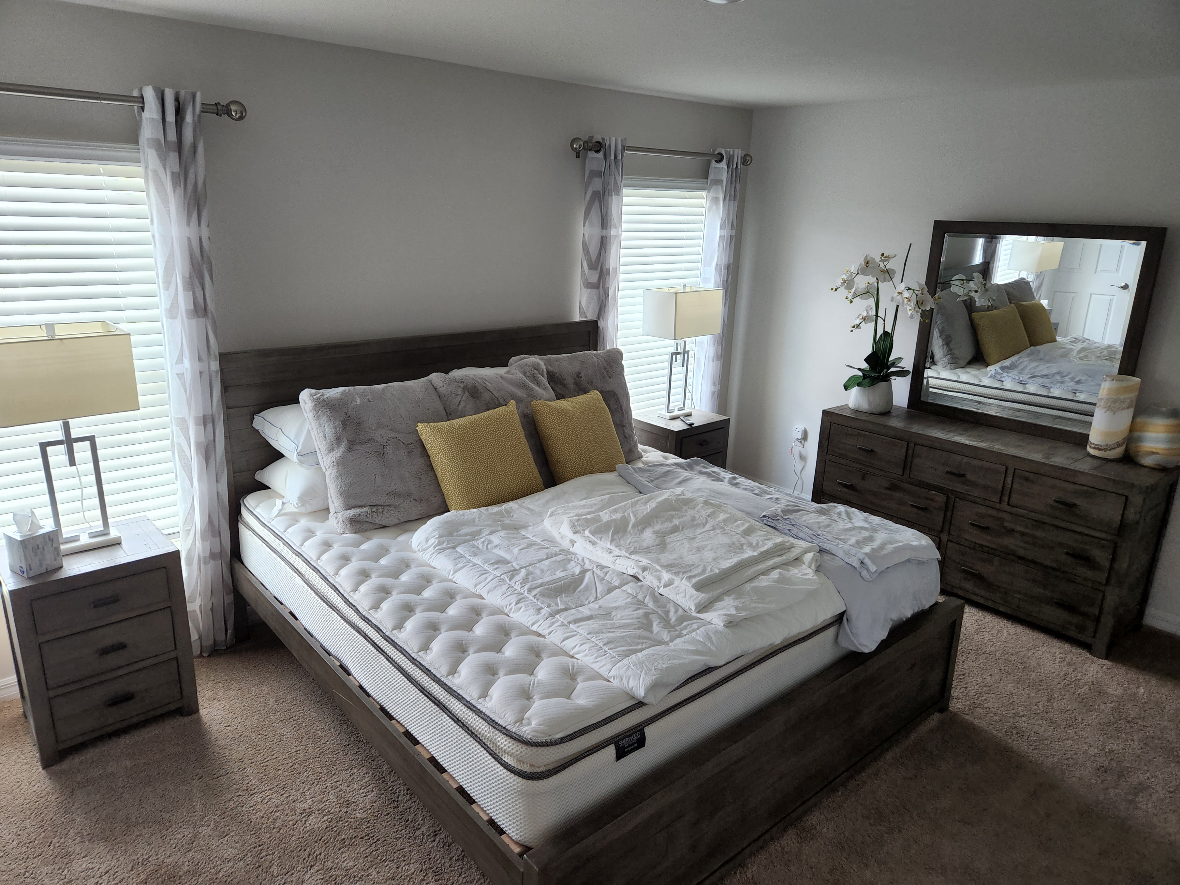 Master Bedroom - King Bed